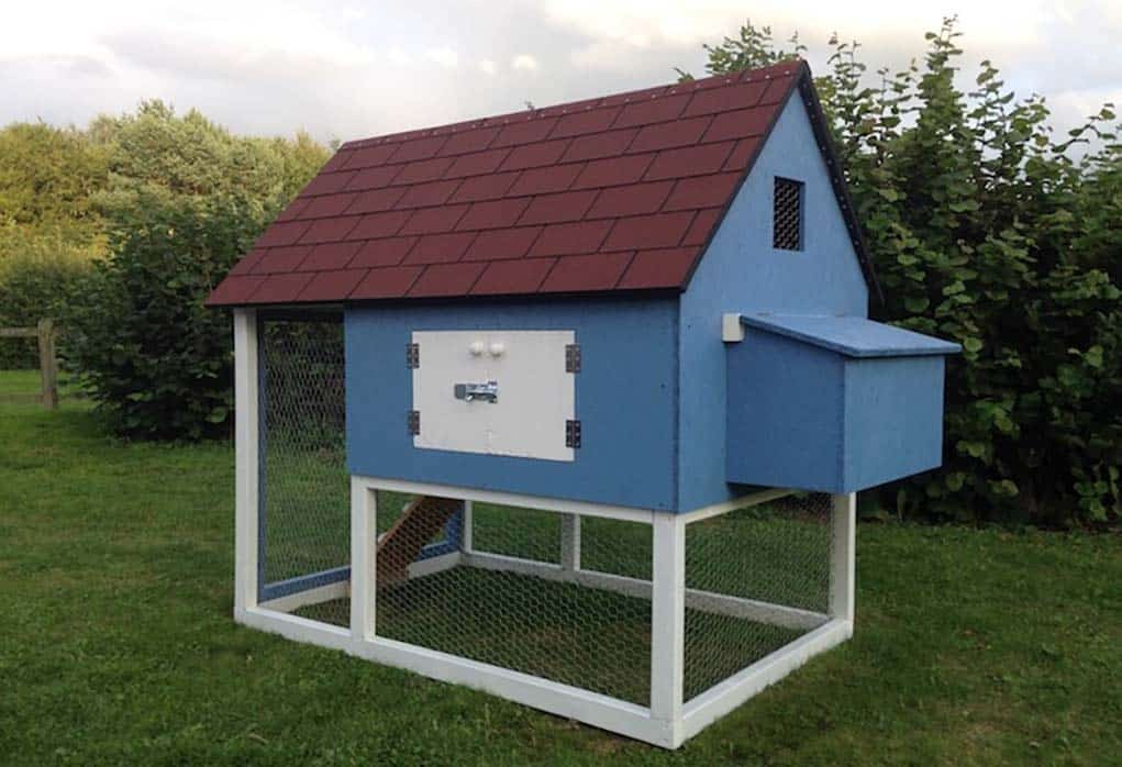 How to Build a Chicken Coop – The Complete Step-by-Step Guide